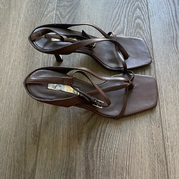 Billini Shoes Billini Stefani Brown Ankle Strap Strappy Square Toe